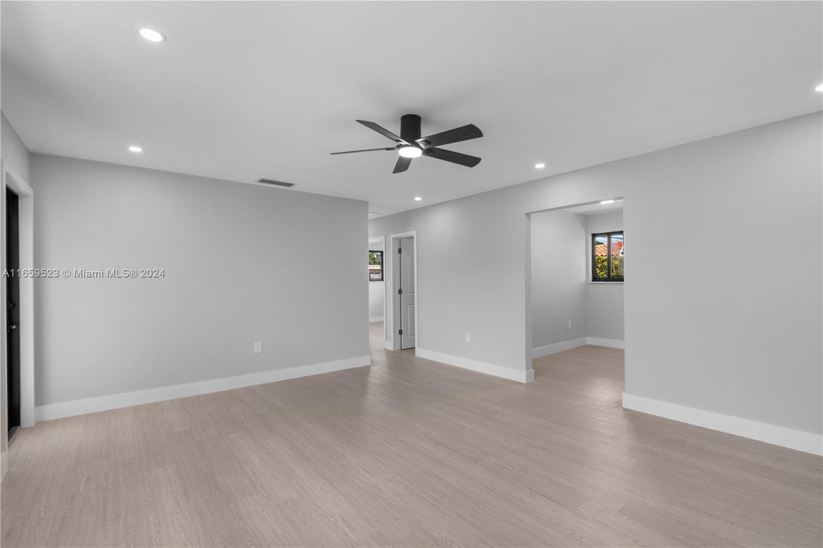 3221 SW 90th Ave