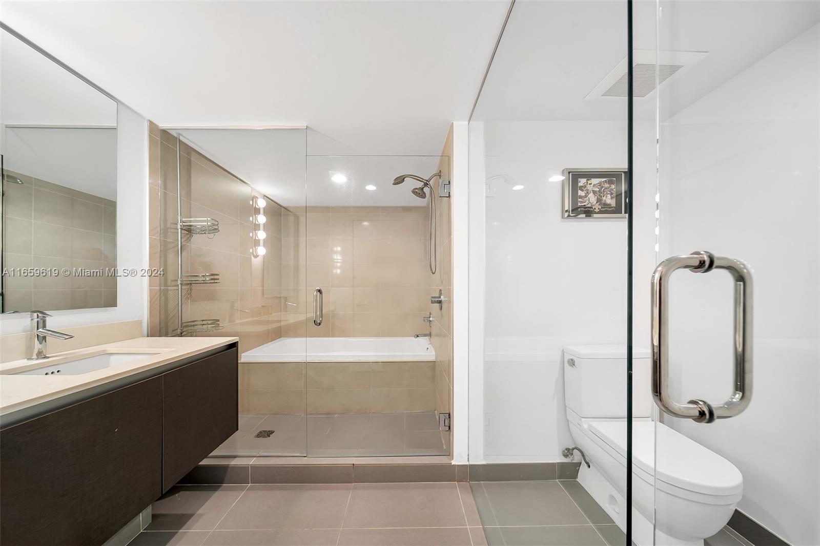 6620 Indian Creek Dr # 514