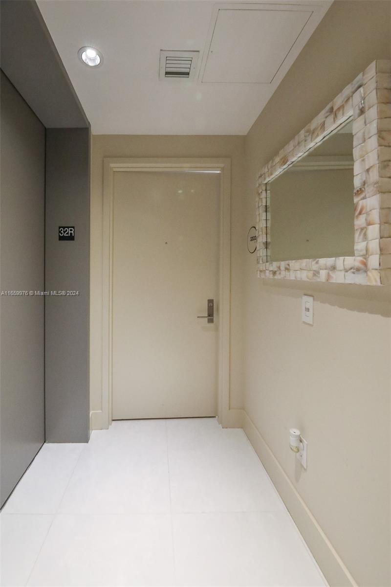 3131 NE 7th Ave # 3202