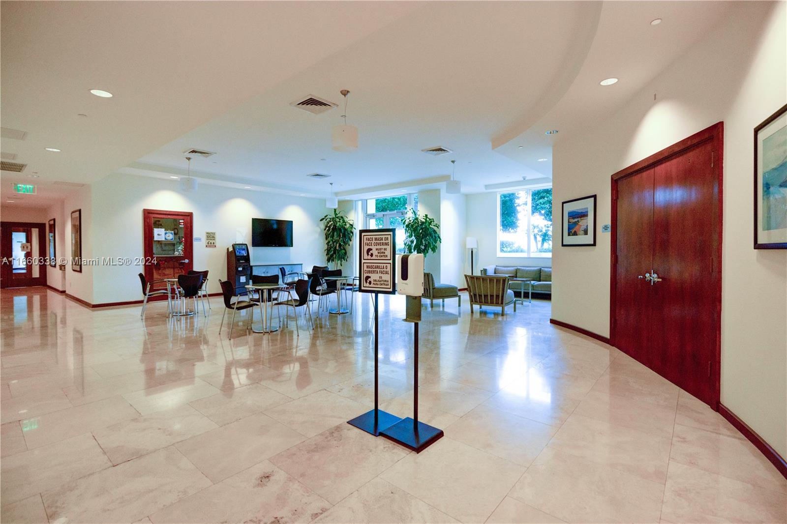 2475 Brickell Ave # 1807