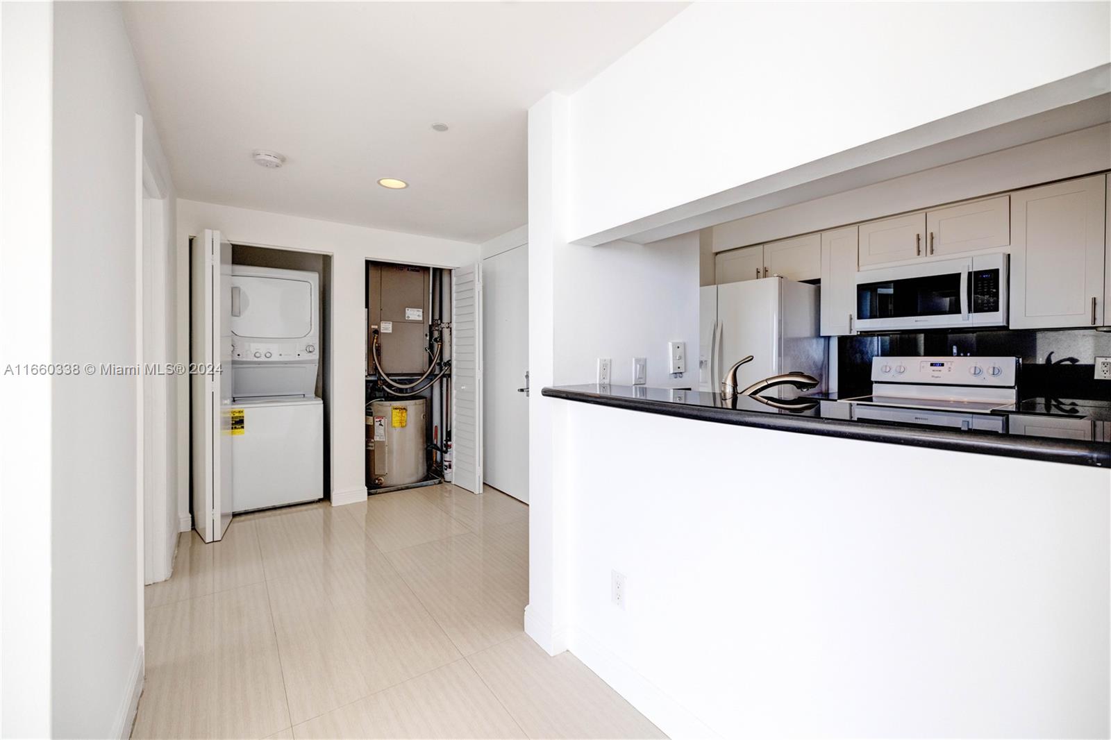 2475 Brickell Ave # 1807