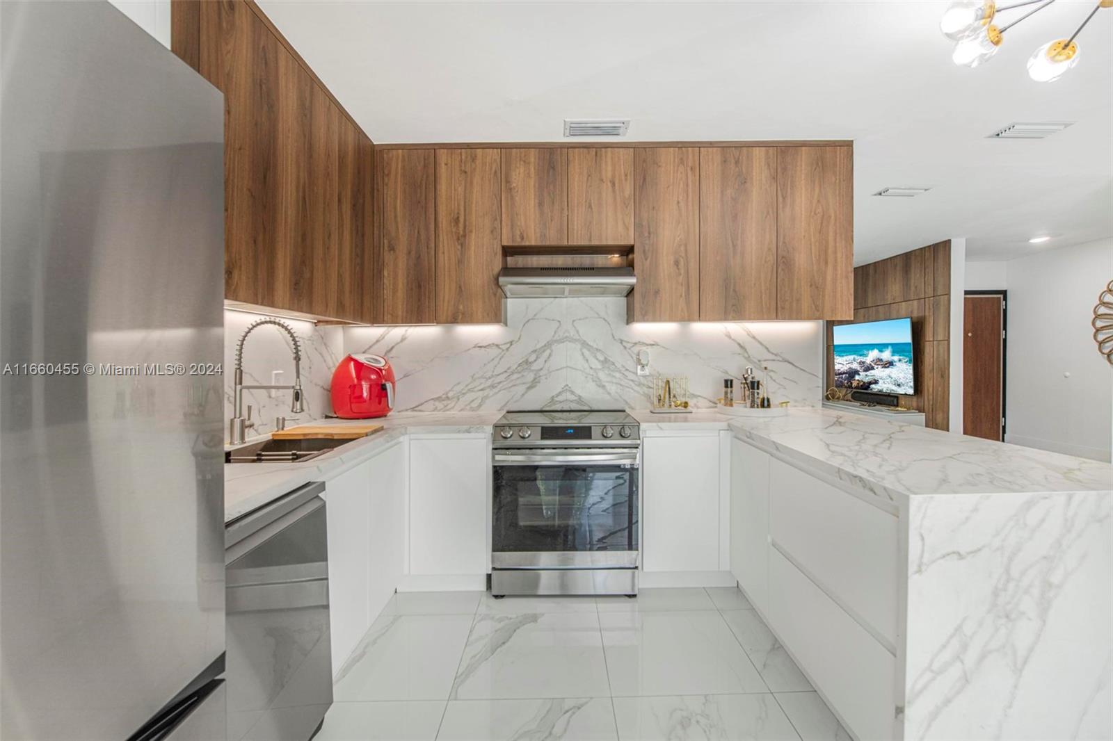 8005 SW 184th Ter