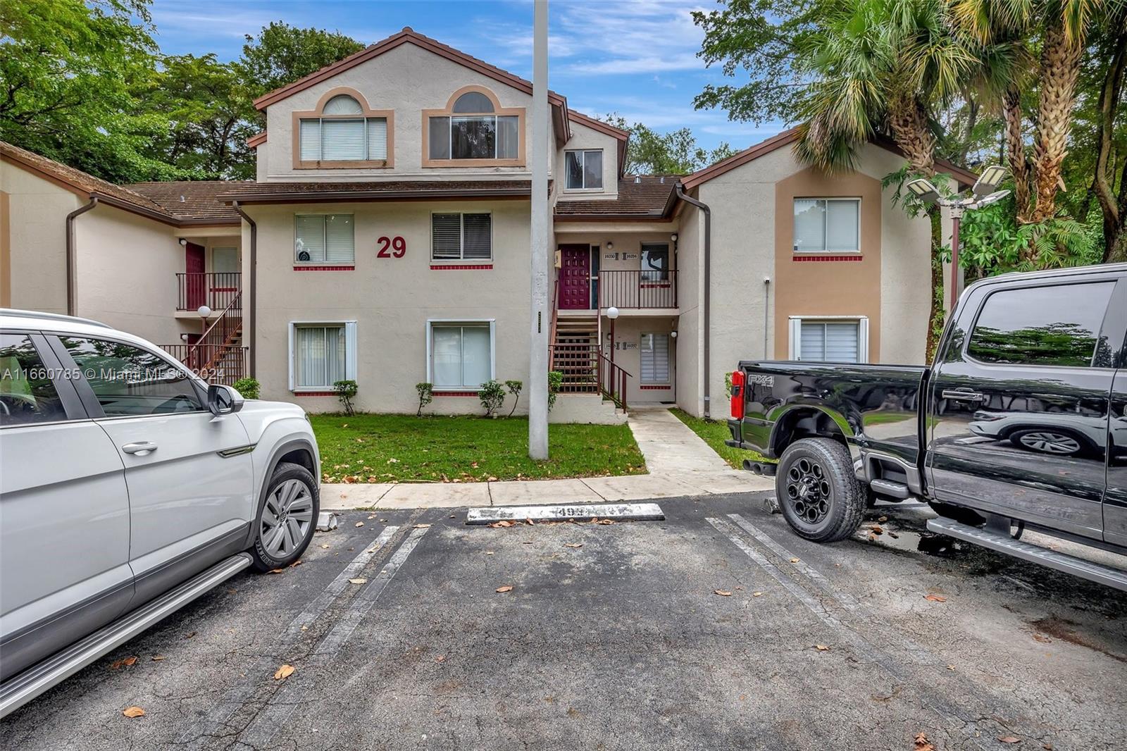 14030 SW 90th Ter # 14030
