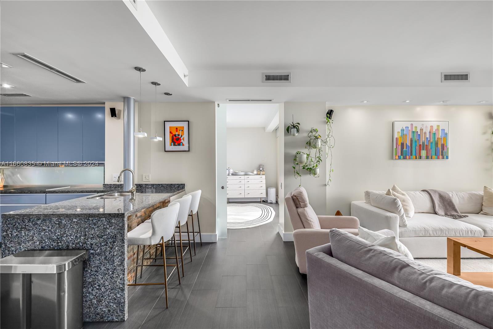 888 Brickell Key Dr # 710