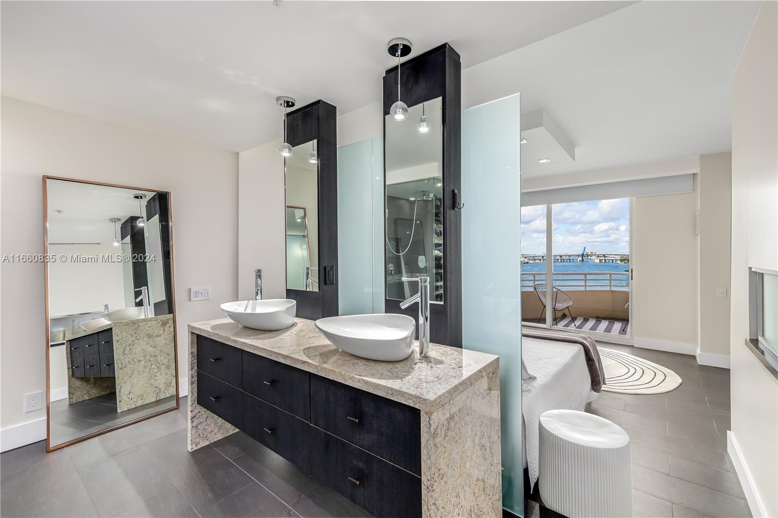 888 Brickell Key Dr # 710