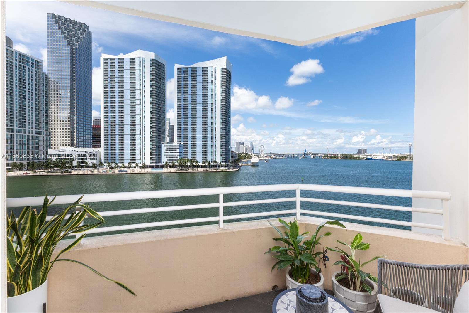 888 Brickell Key Dr # 710