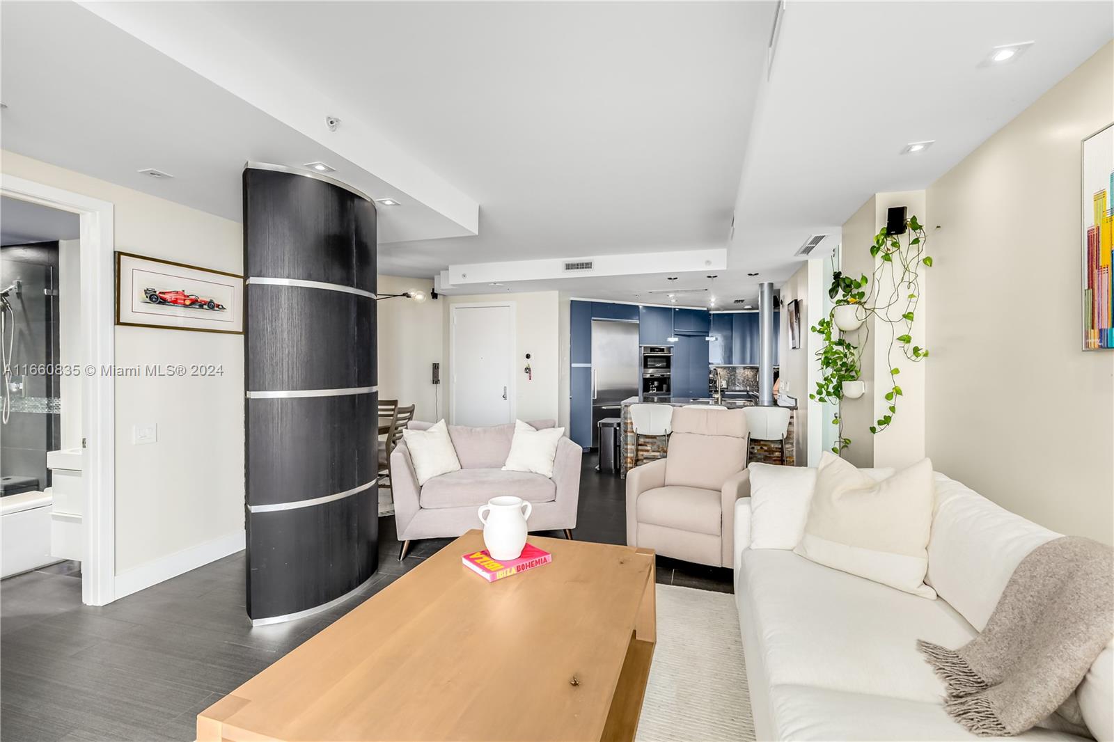 888 Brickell Key Dr # 710