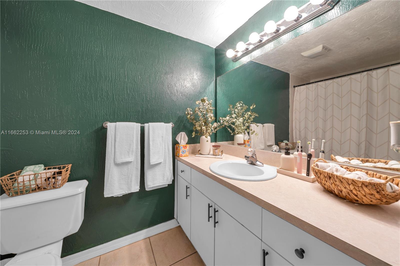 4275 NW South Tamiami Canal Dr # 103 Unit: 2-103