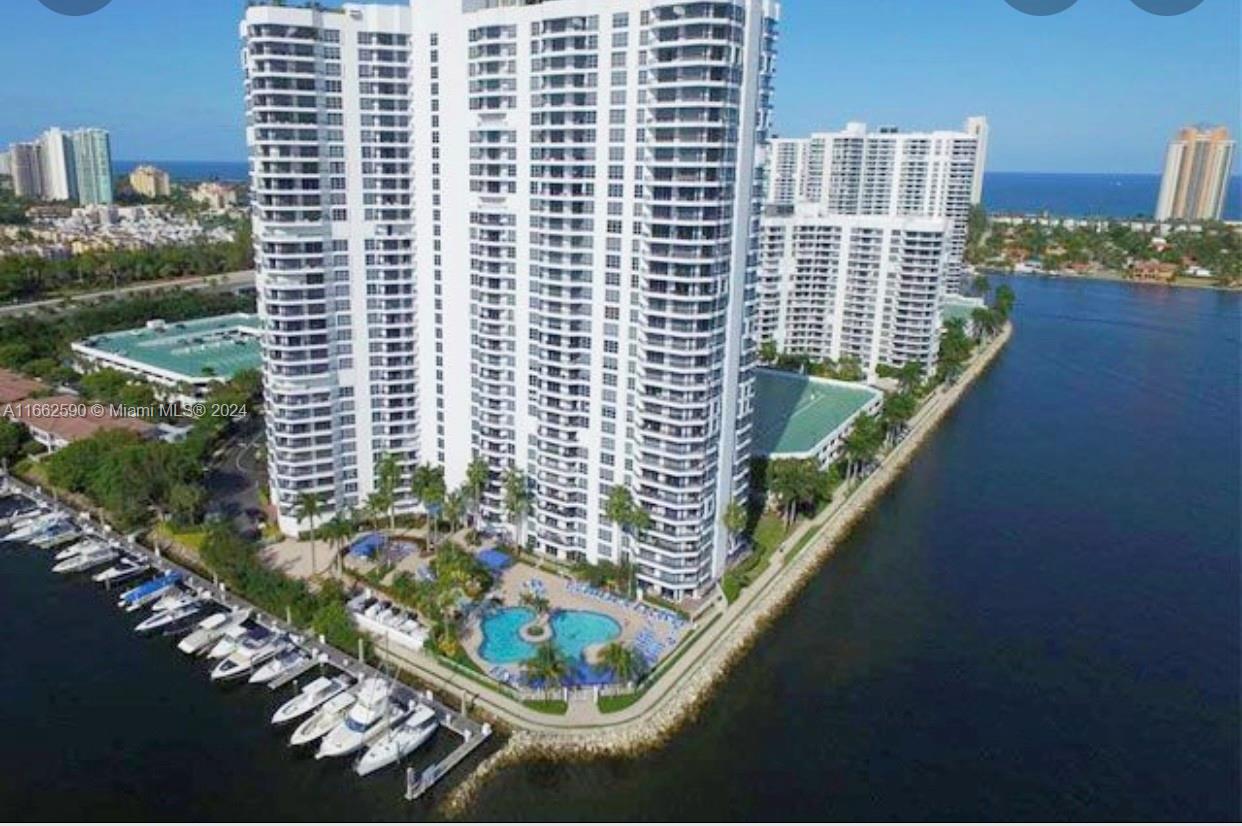 3530 Mystic Pointe Dr # 2408