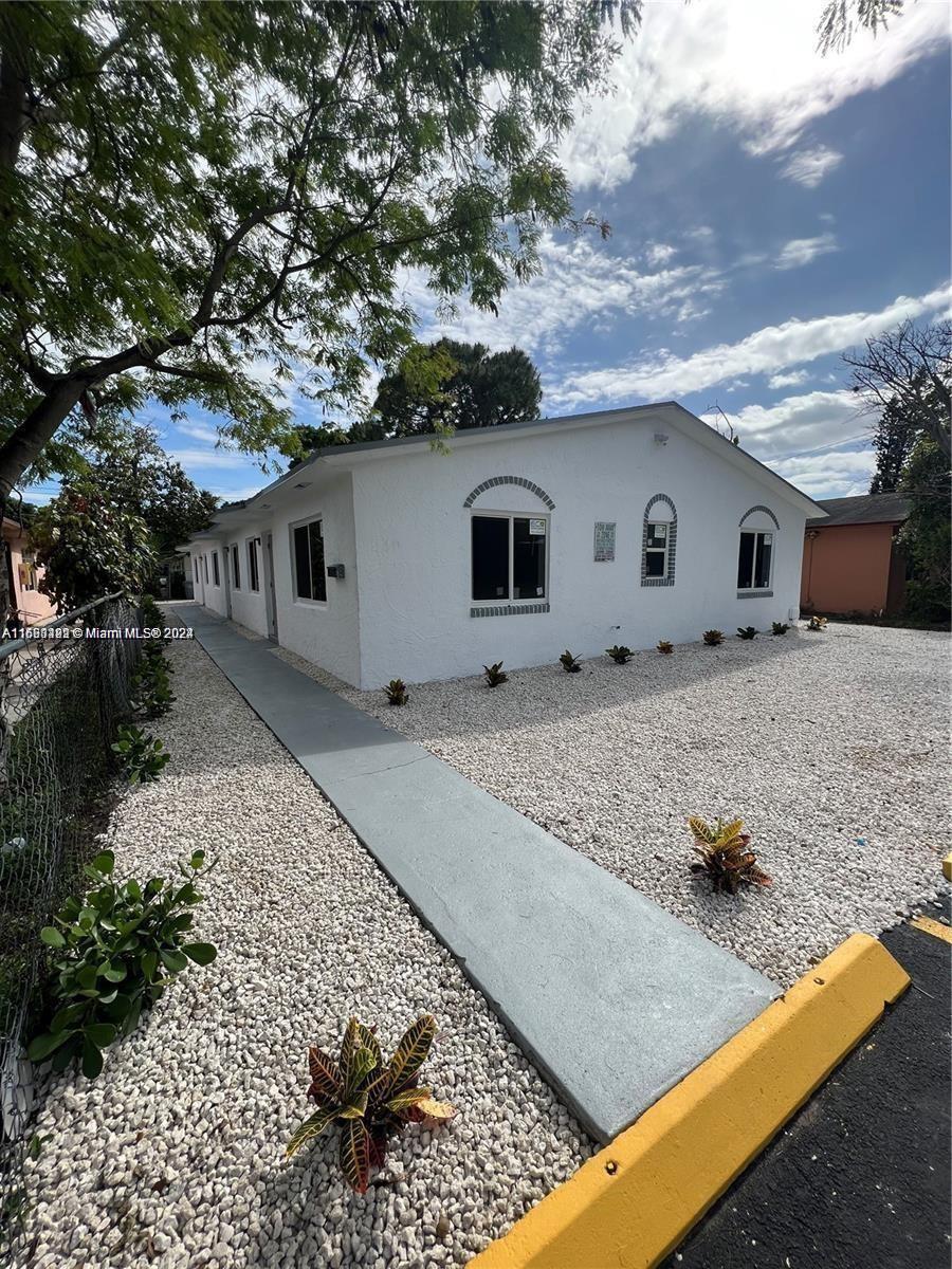 840 SW 6th Ct # 3 Unit: 1-3