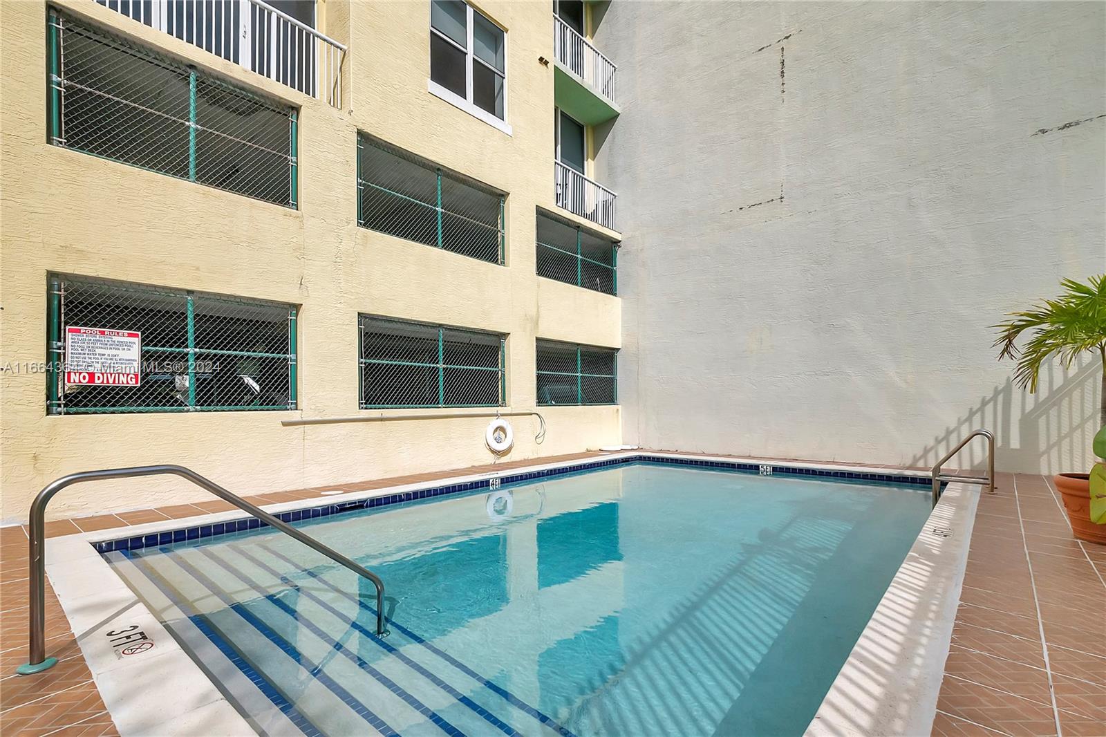 1350 NW 8th Ct # 4 Unit: B1-4