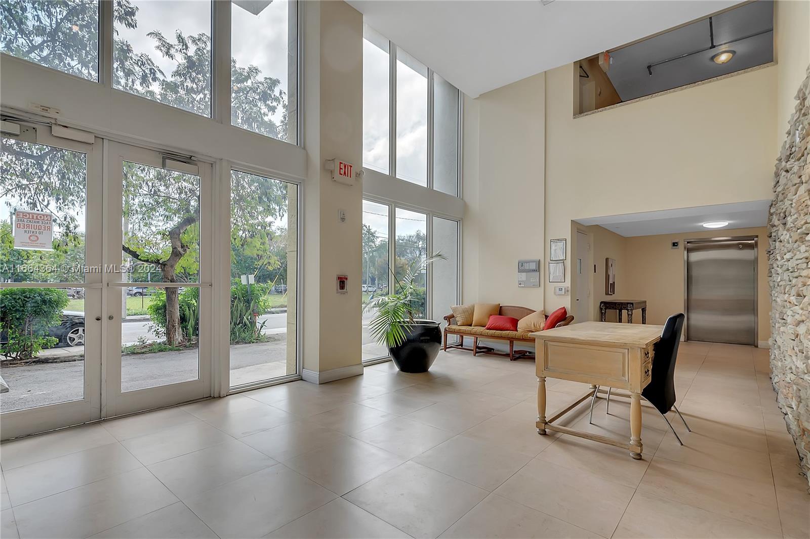 1350 NW 8th Ct # 4 Unit: B1-4