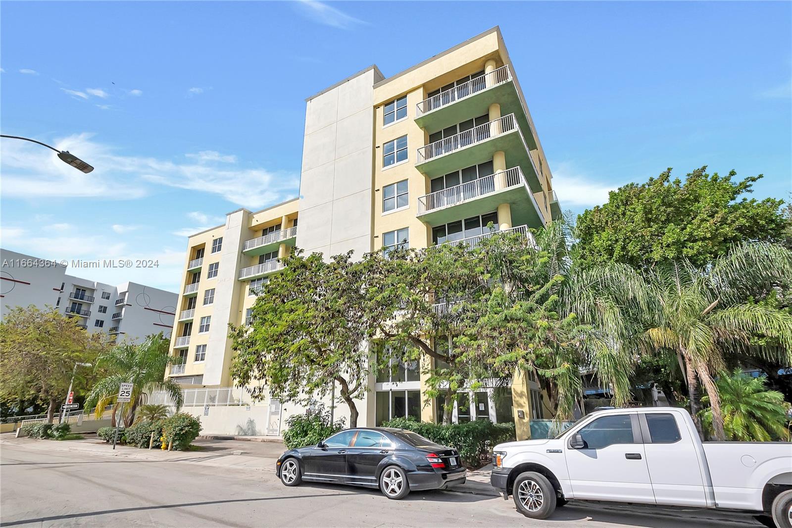 1350 NW 8th Ct # 4 Unit: B1-4
