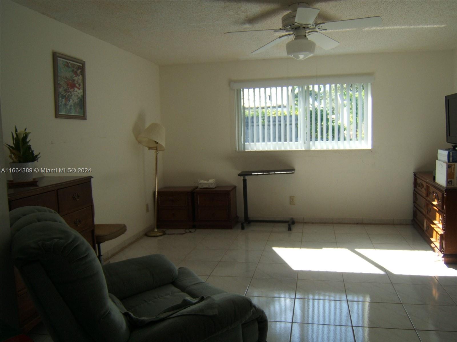 10462 SW 124th Pl