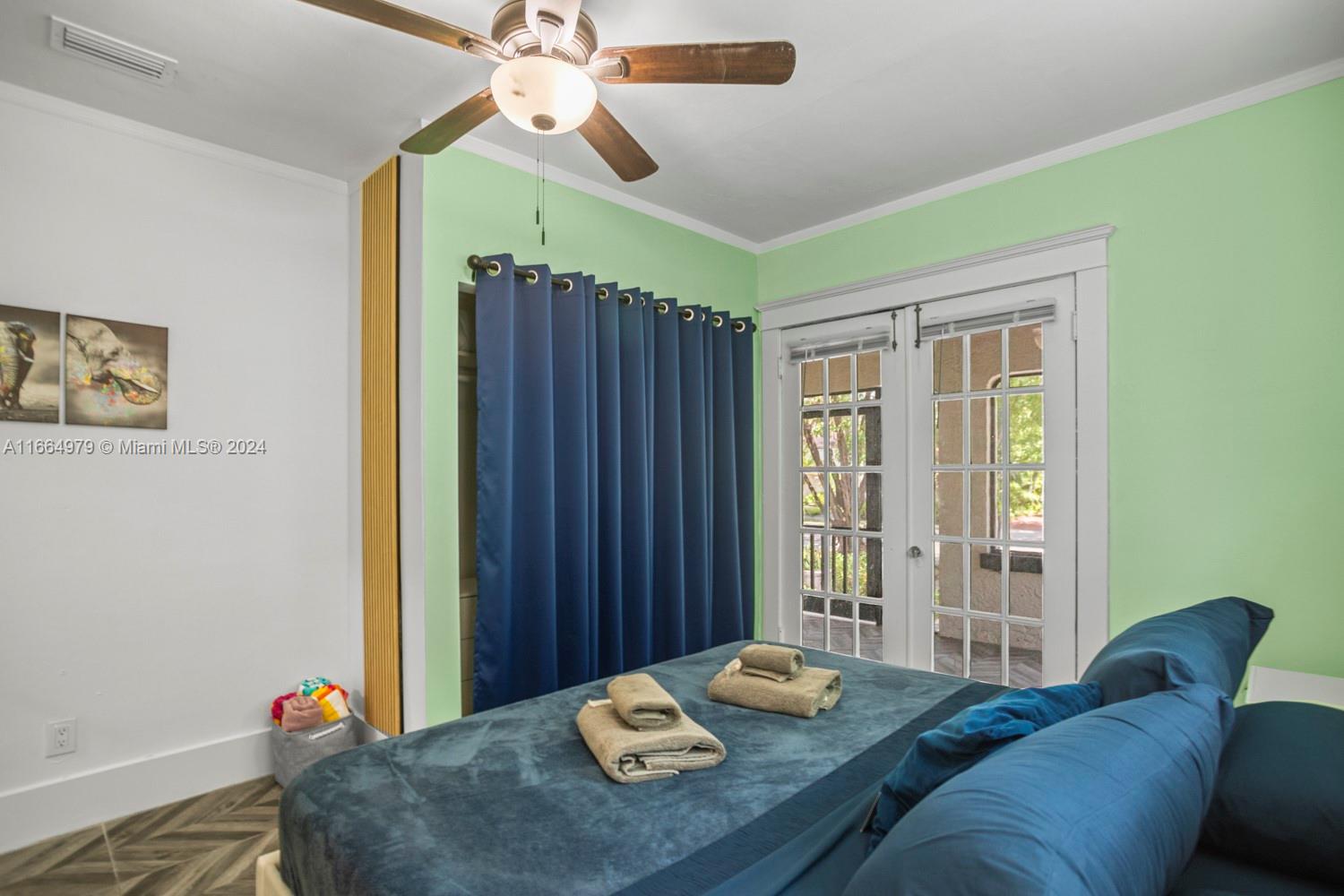 46 NE 43rd St