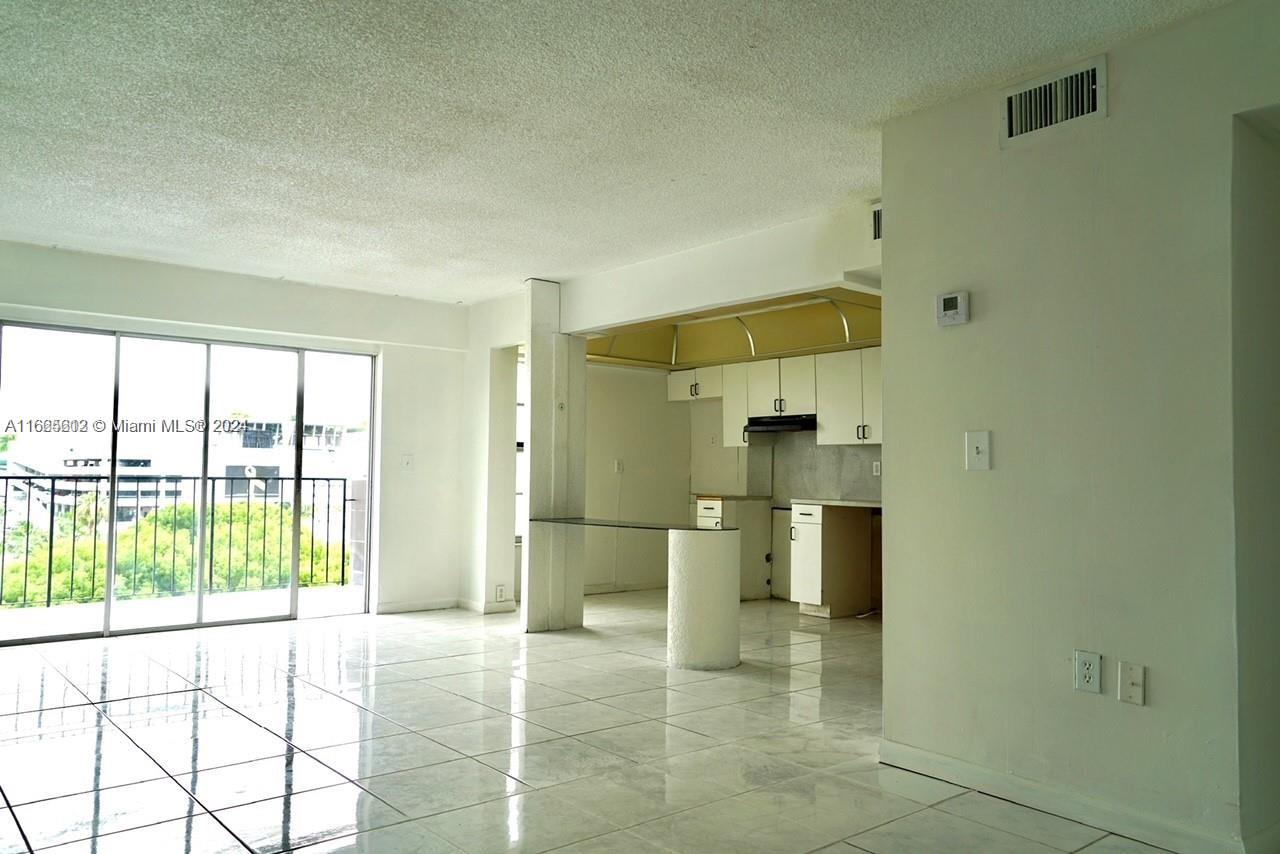 1455 West Ave # 702