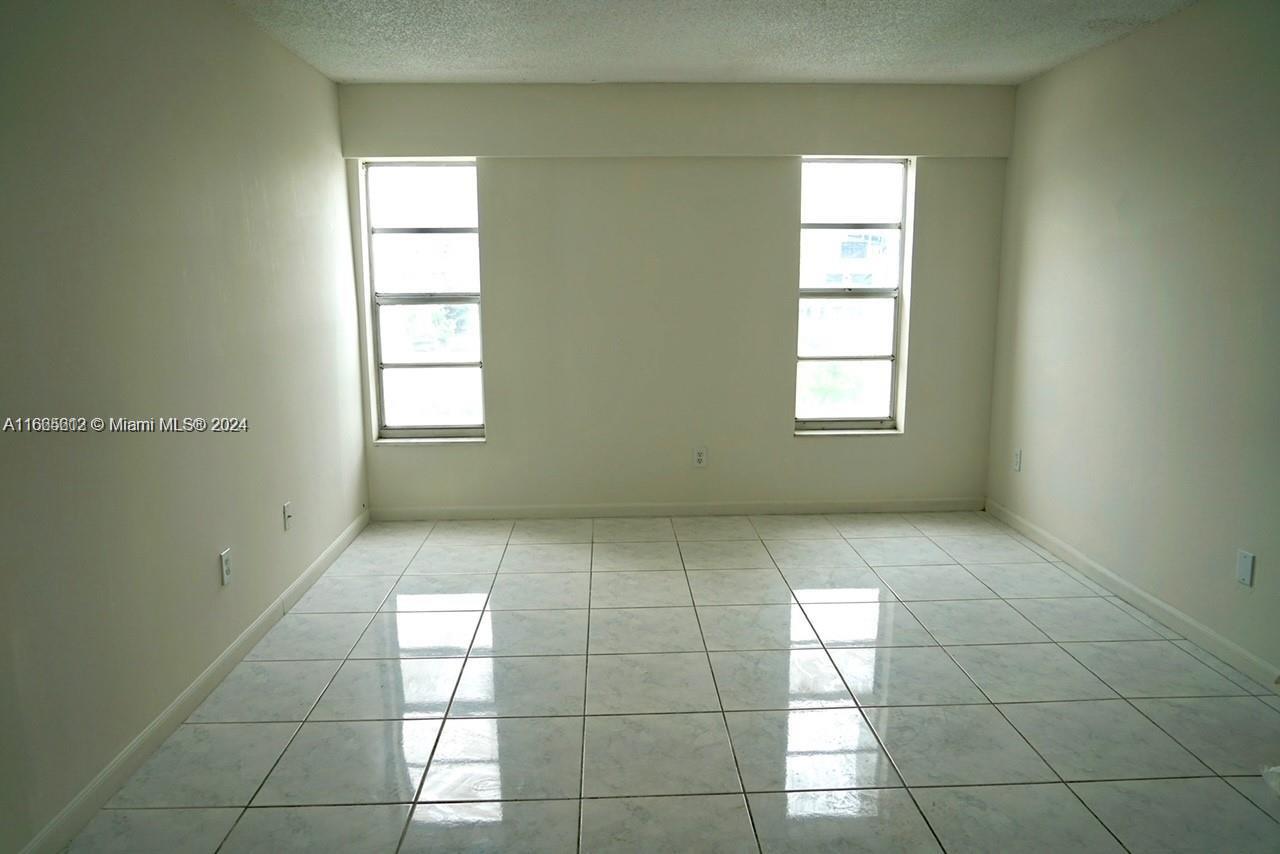 1455 West Ave # 702