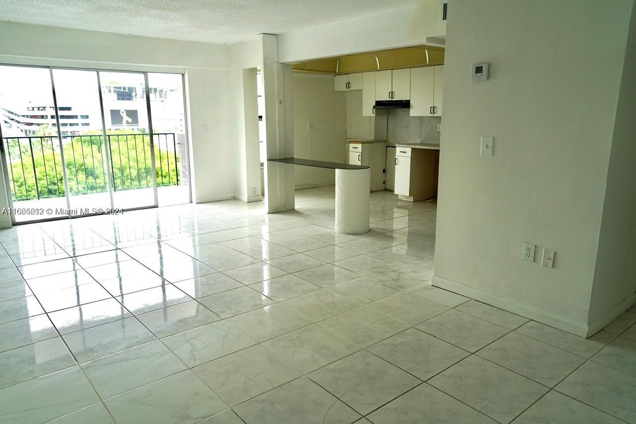 1455 West Ave # 702