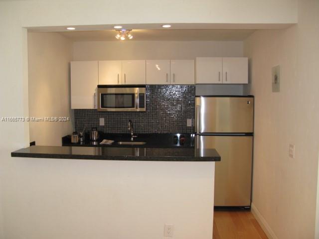 1001 7th St # 202
