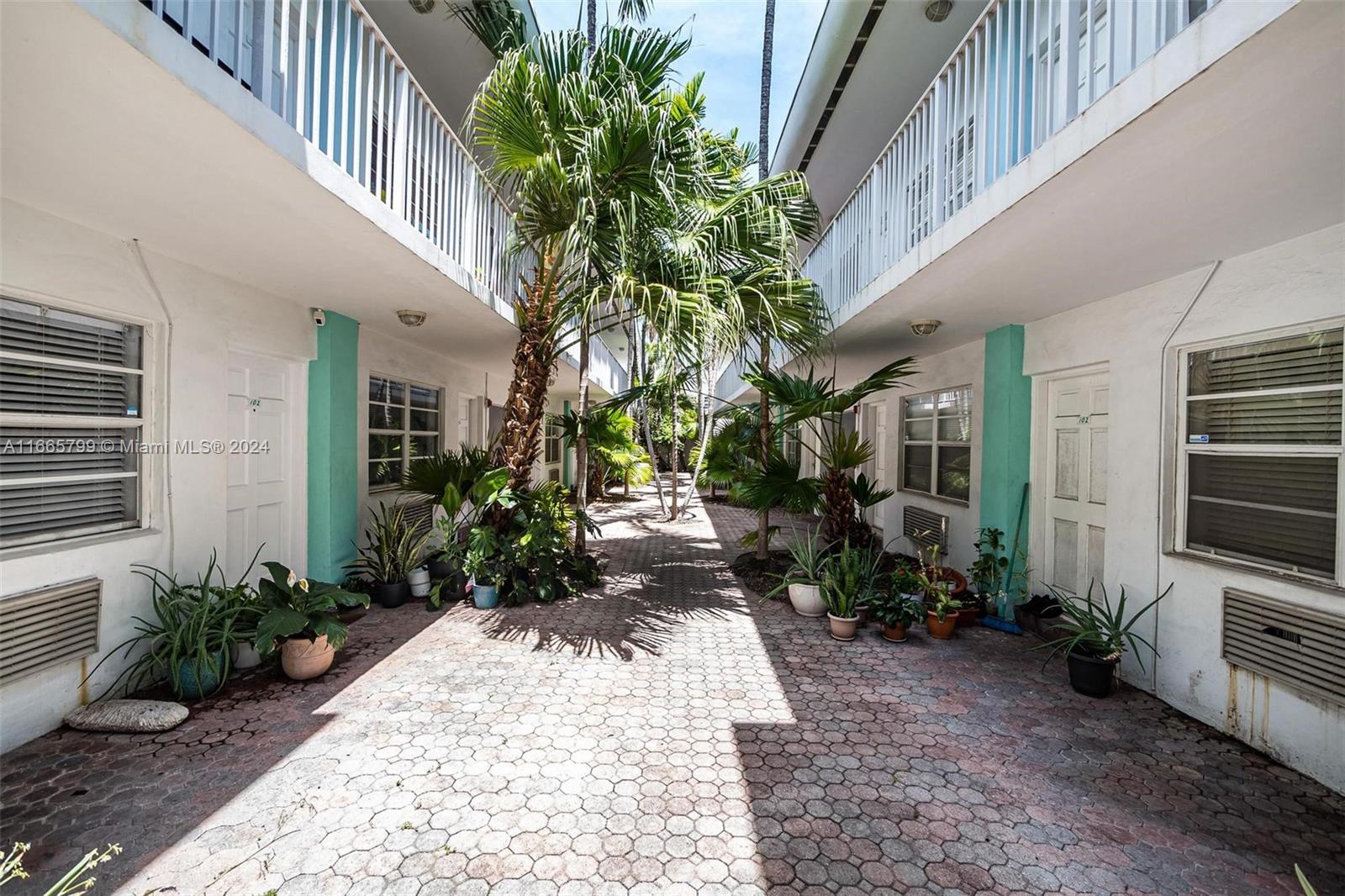 911 Meridian Ave # 106