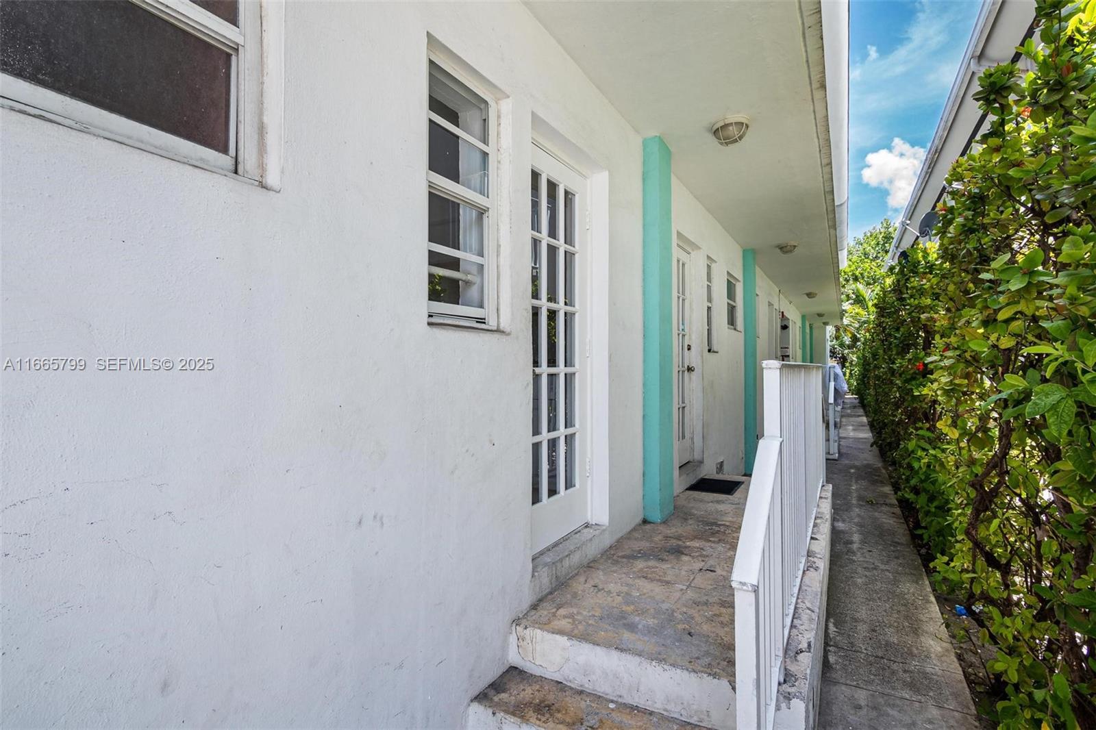 911 Meridian Ave # 106