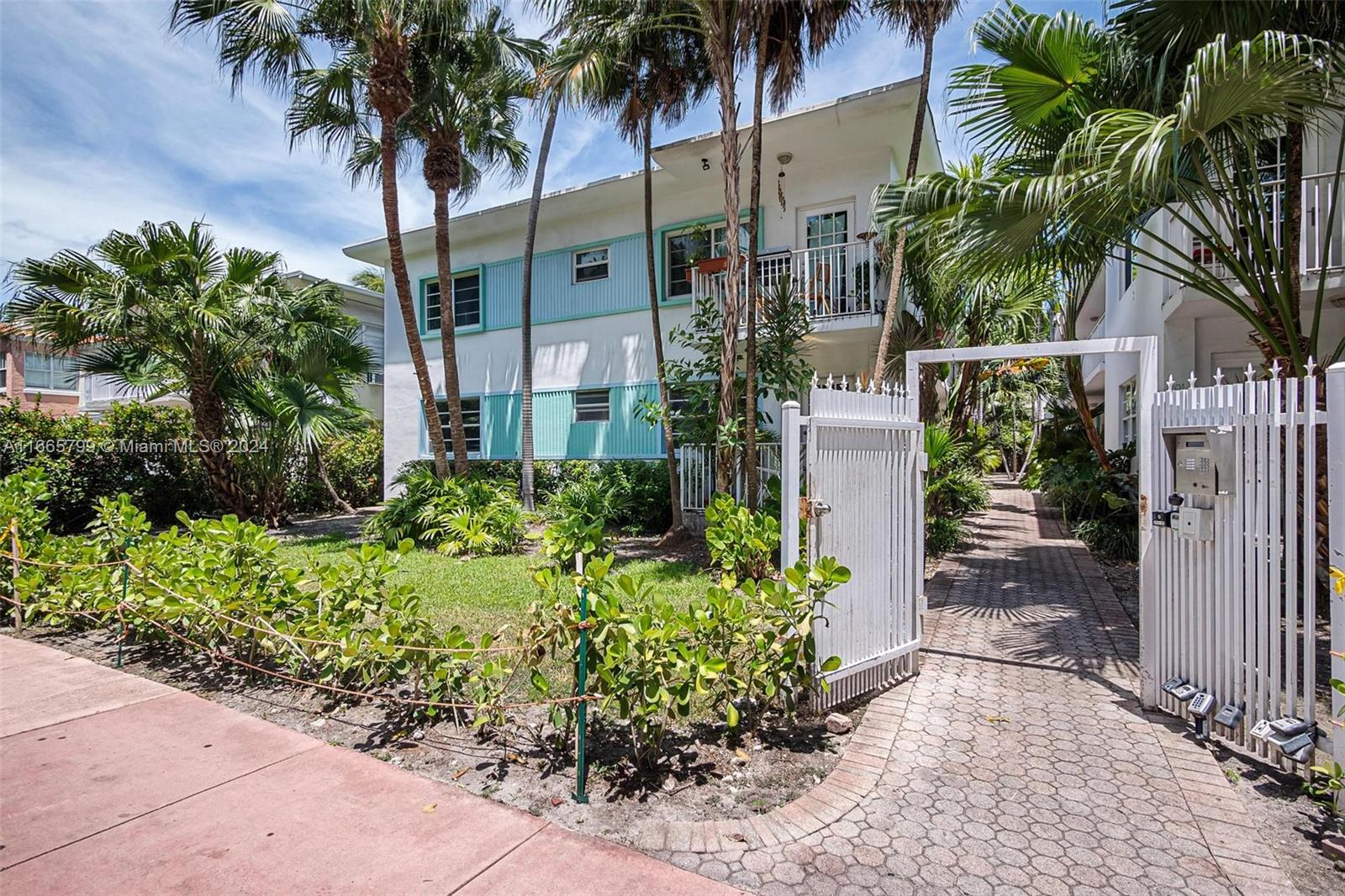 911 Meridian Ave # 106