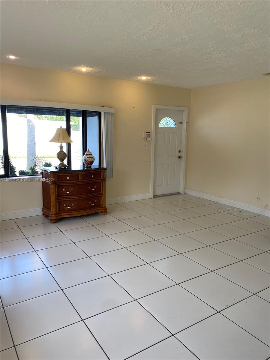 2400 SW 65th Ave