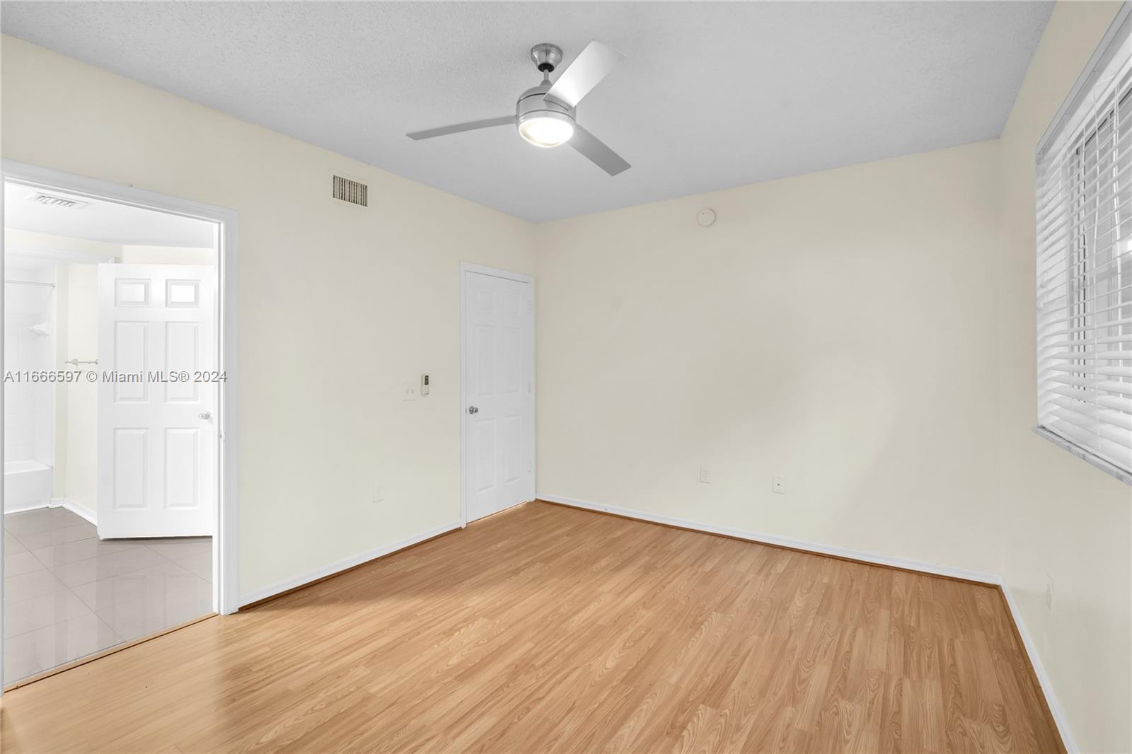 2490 Centergate Dr # 205