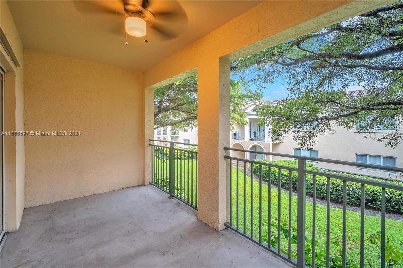 2490 Centergate Dr # 205