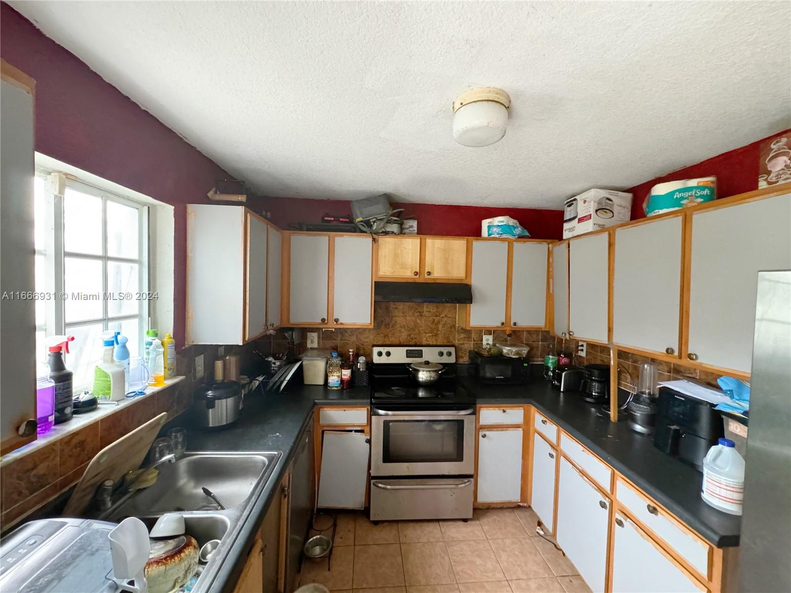 2036 NE 167th St # 132 Unit: 3-132