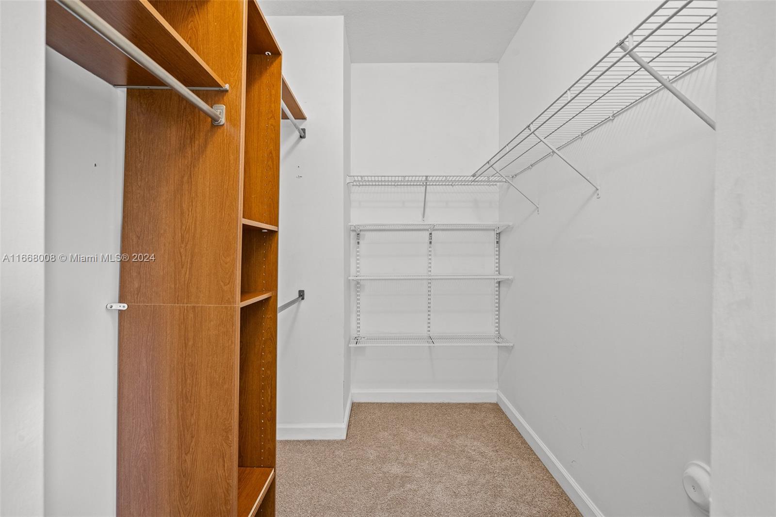 1231 NE 42nd Ave # 1231