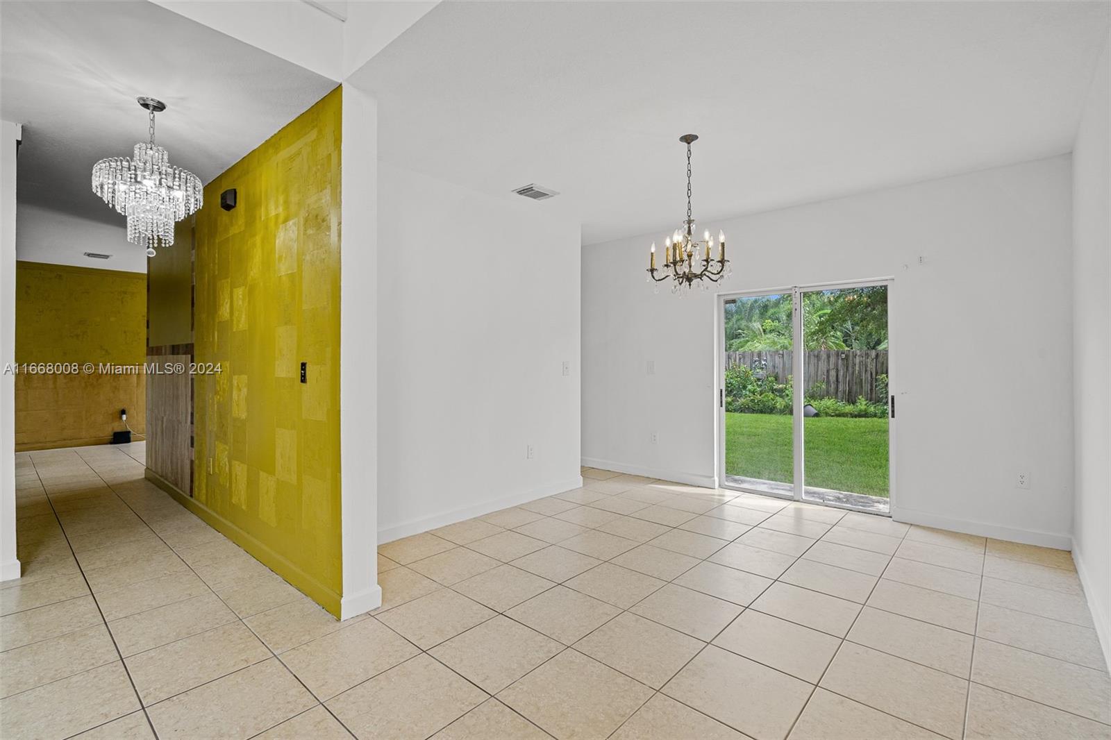 1231 NE 42nd Ave # 1231