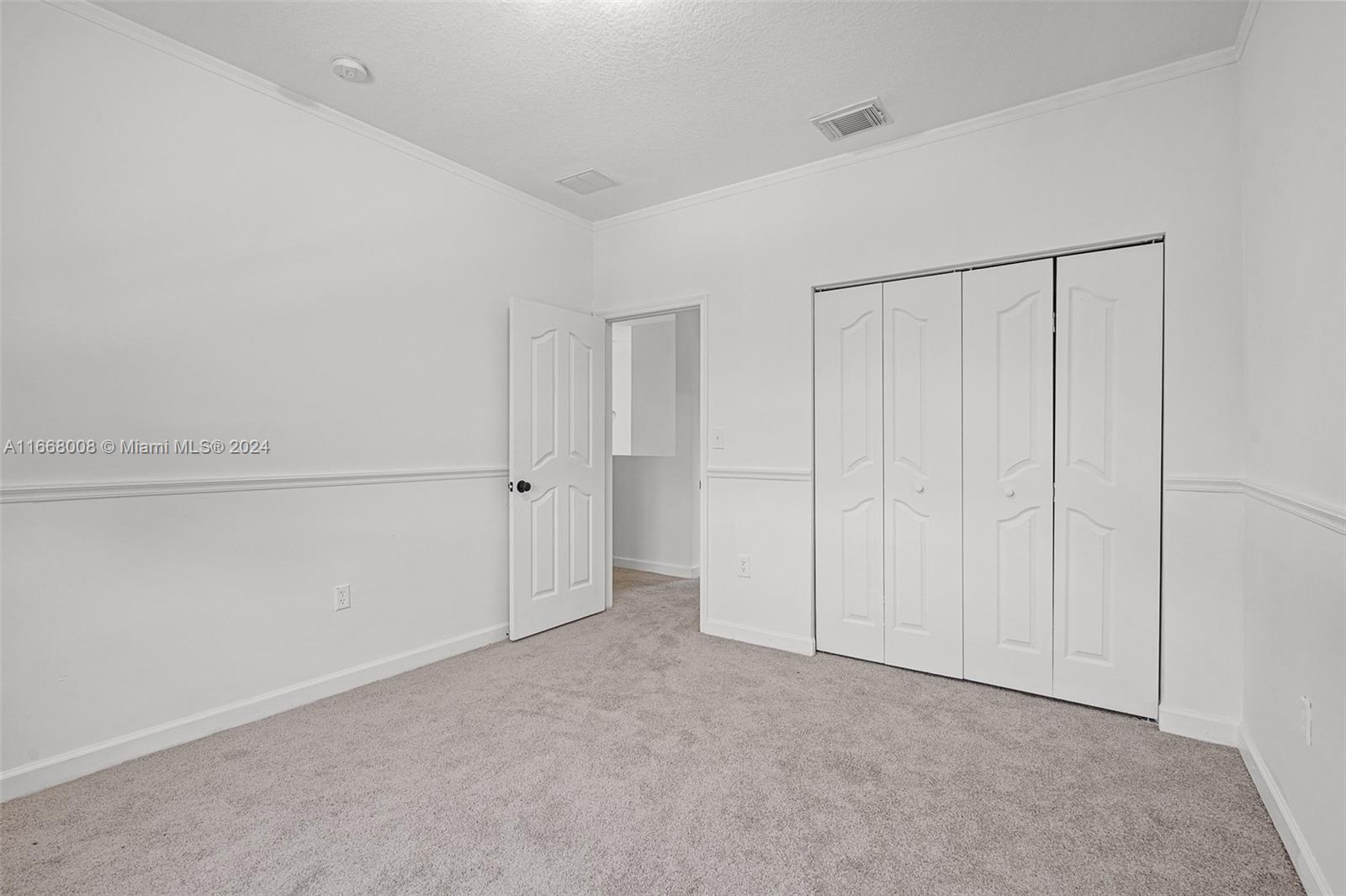 1231 NE 42nd Ave # 1231