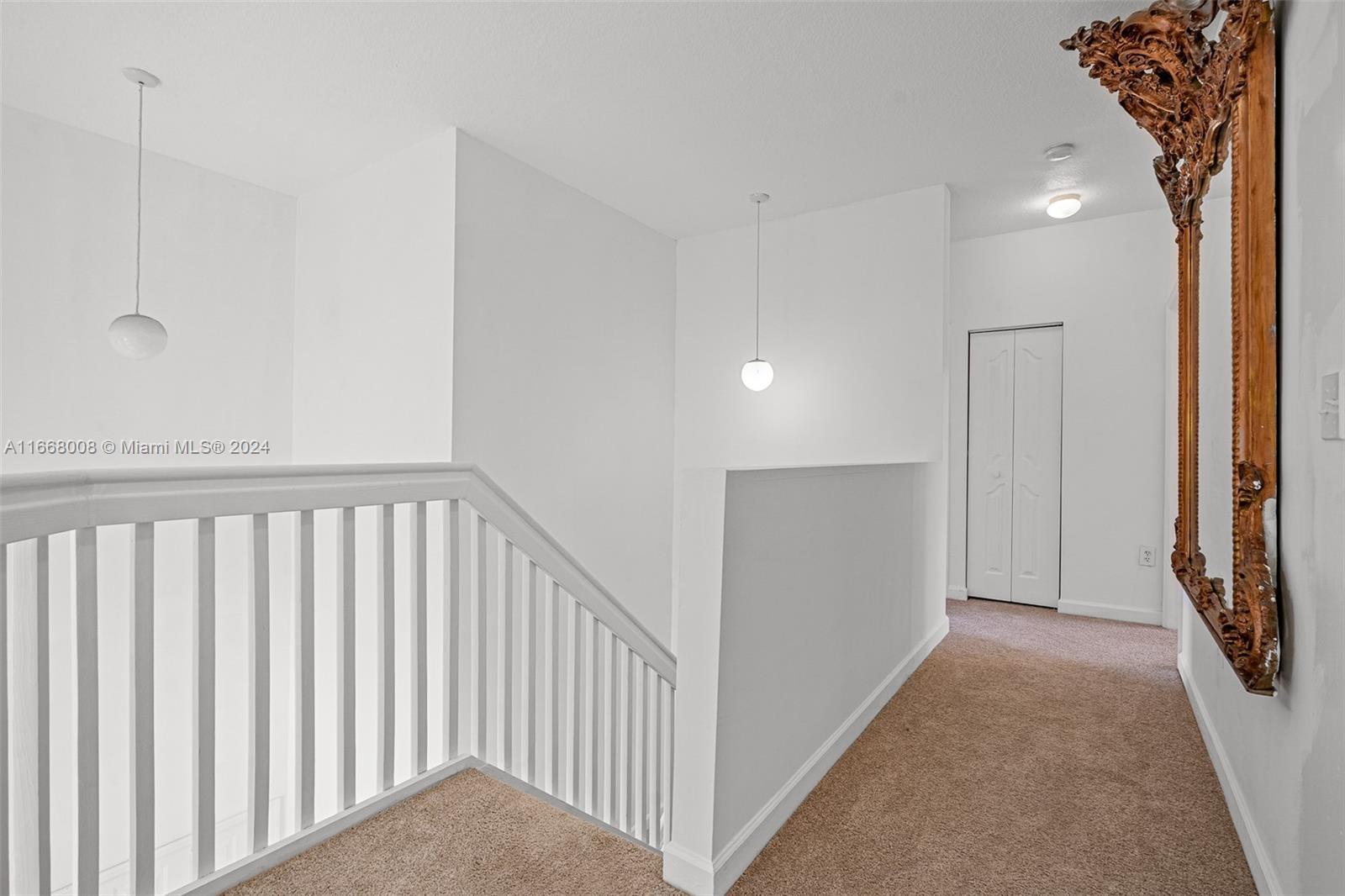 1231 NE 42nd Ave # 1231