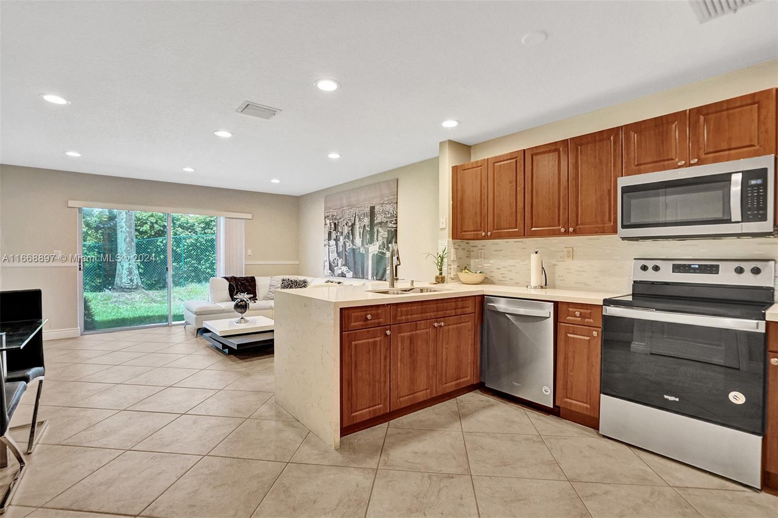 3186 SW 129th Ter # 113