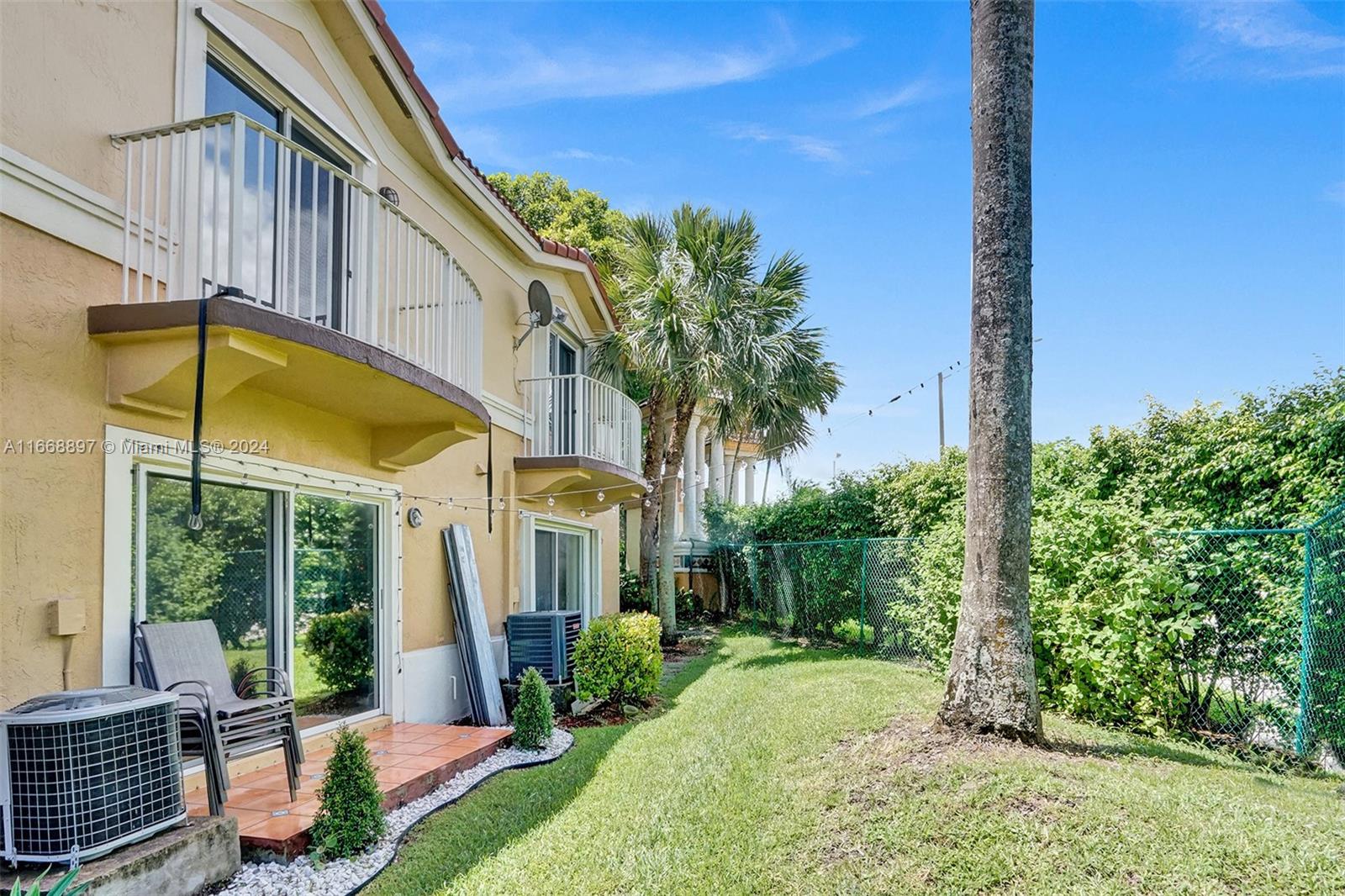 3186 SW 129th Ter # 113