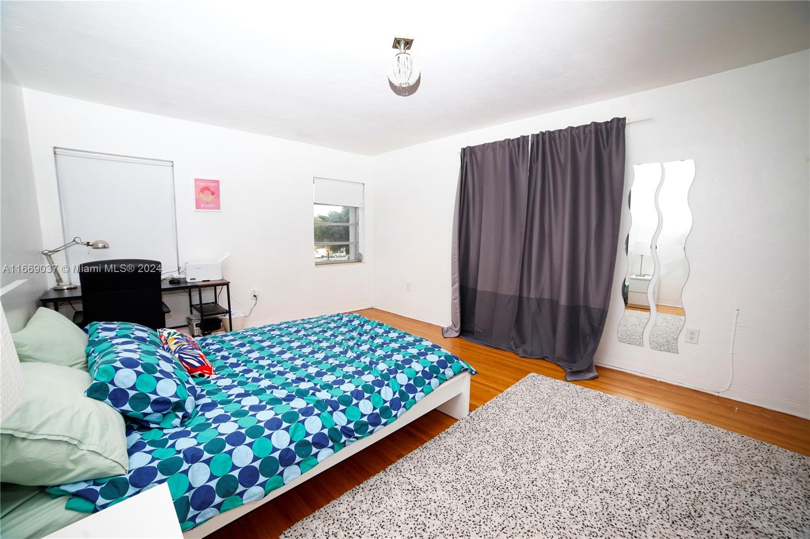 2325 SW 17th St Unit: -