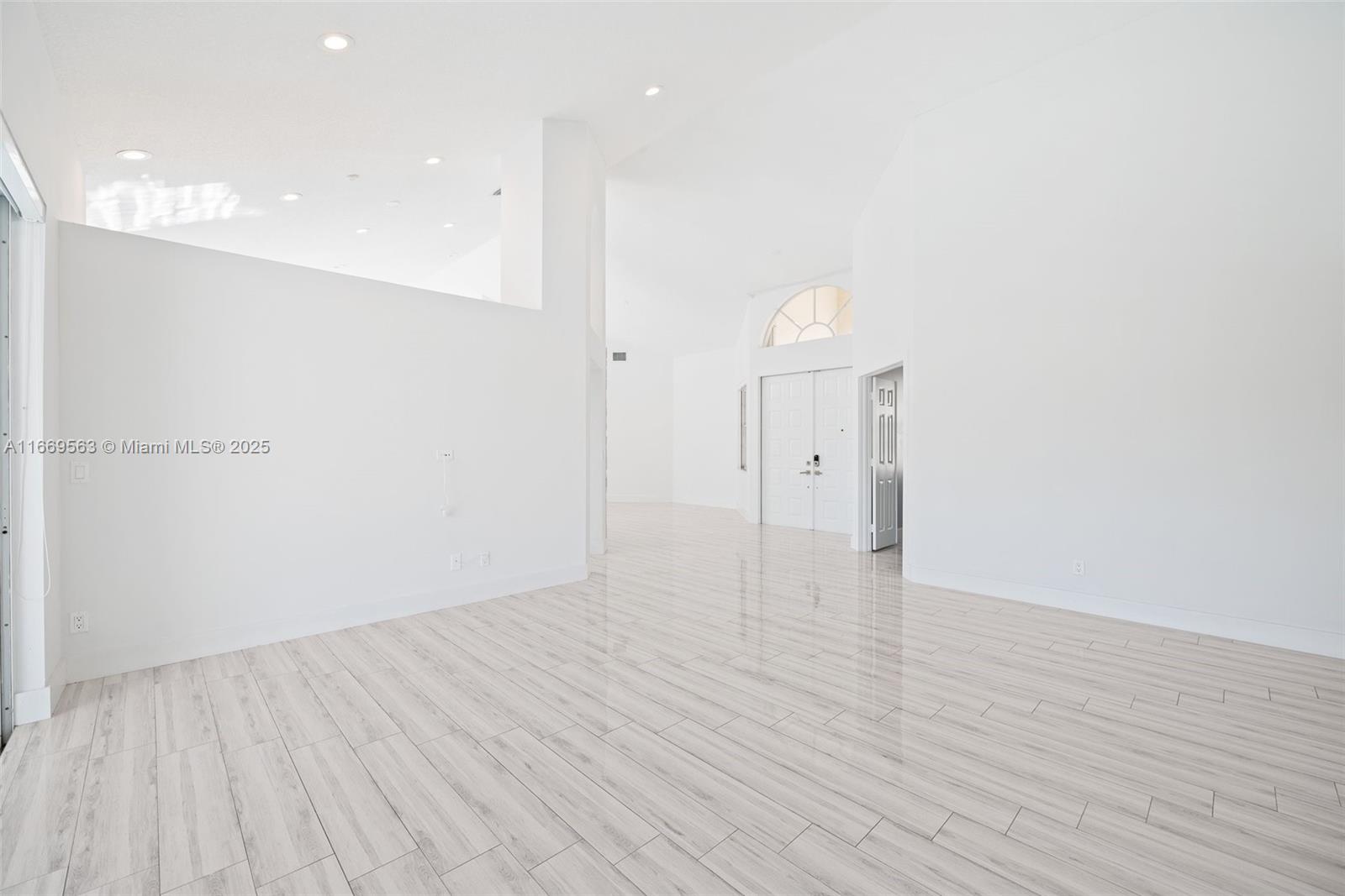 4201 NW 66th Ave