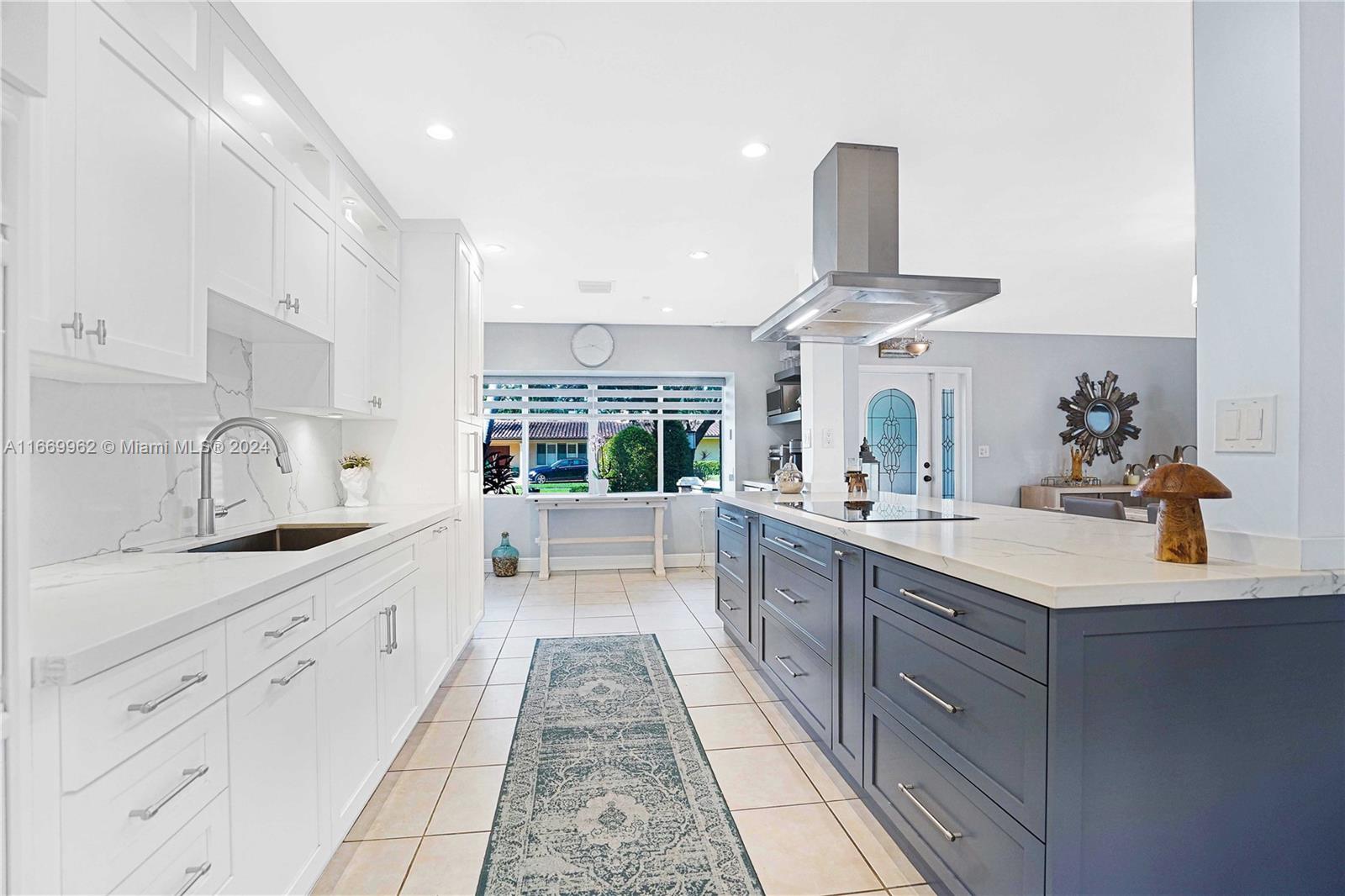 9140 SW 85th Ter