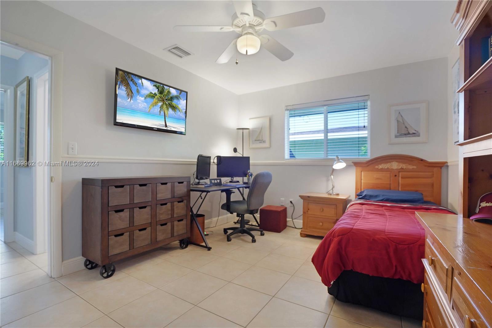 9140 SW 85th Ter