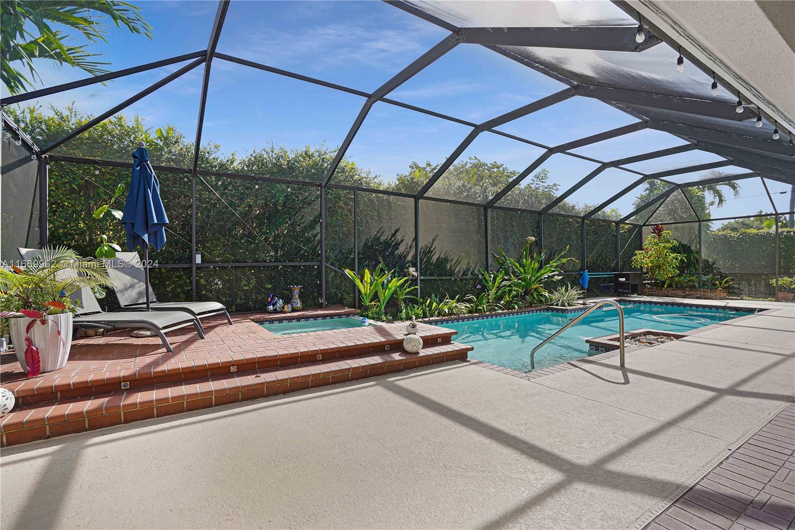 9140 SW 85th Ter