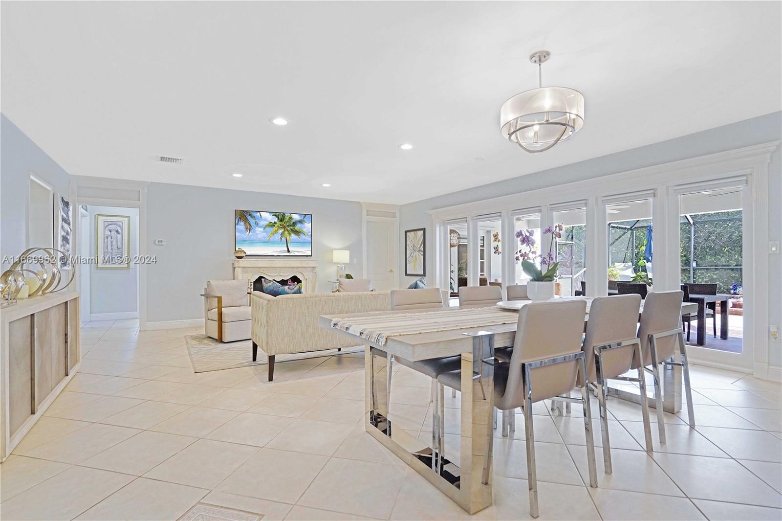 9140 SW 85th Ter