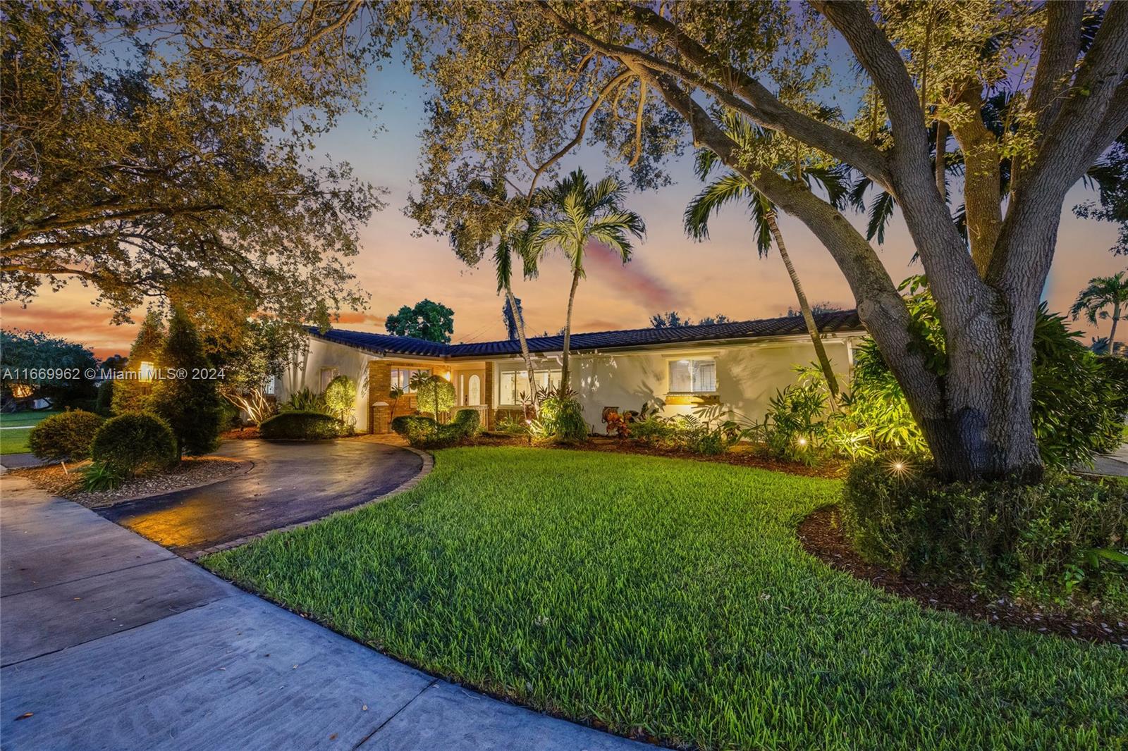 9140 SW 85th Ter