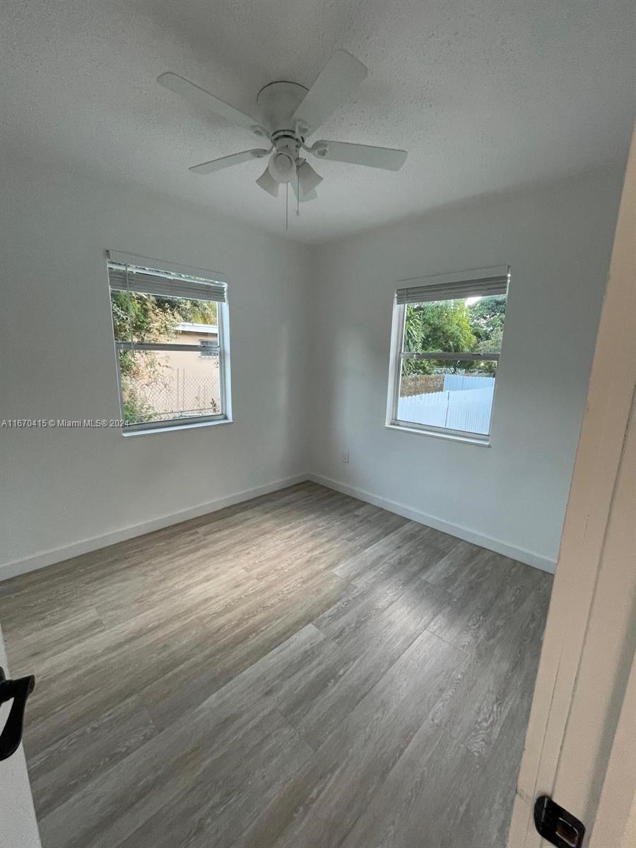 940 NW 134th St