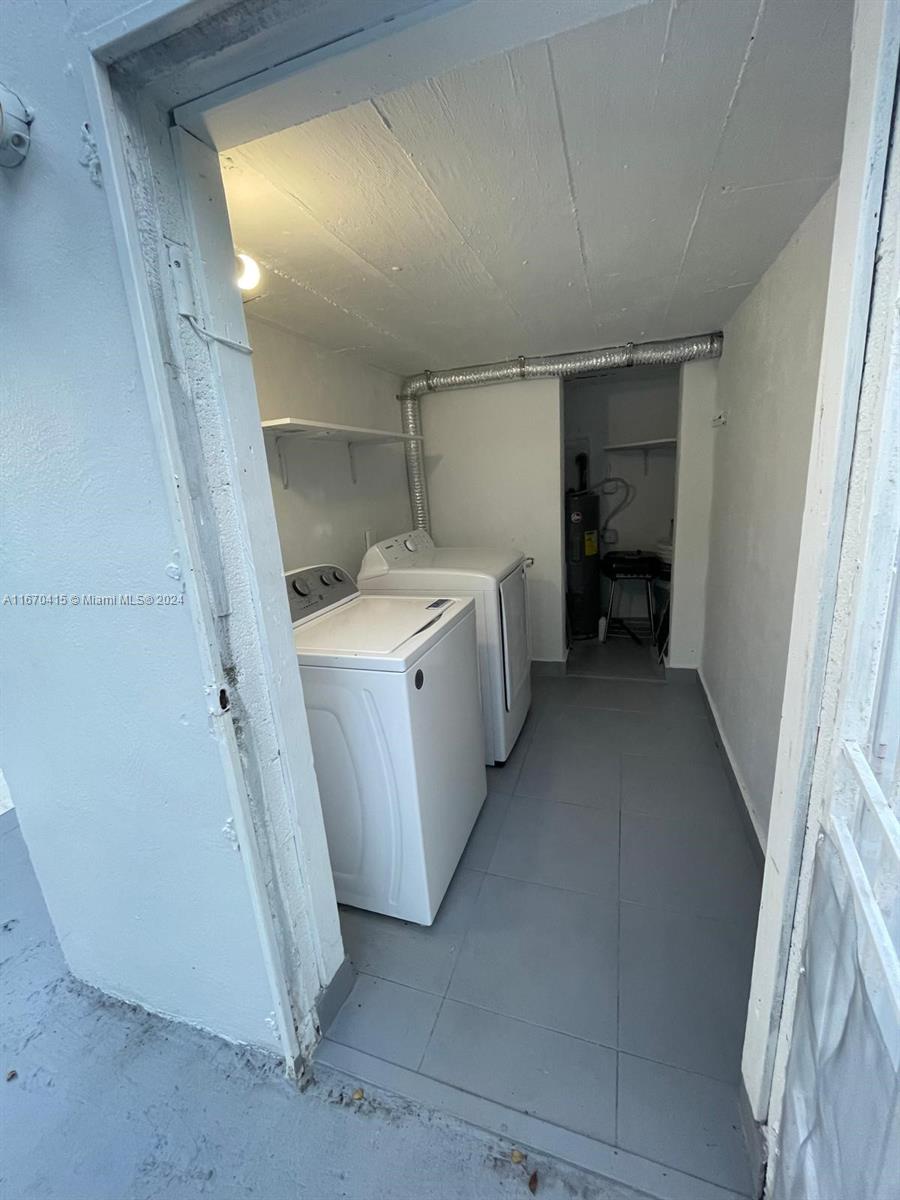 940 NW 134th St