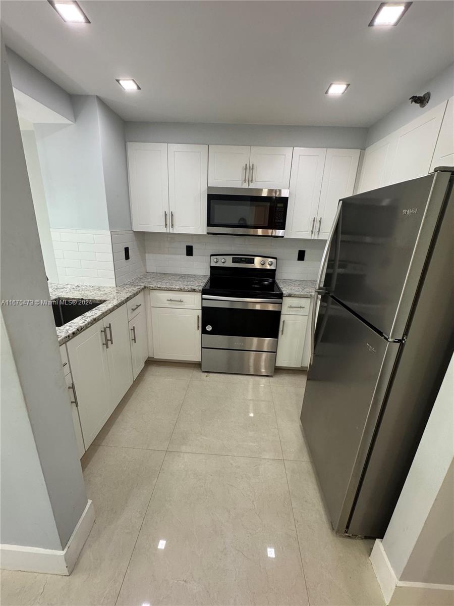 501 SW 1st St # 509