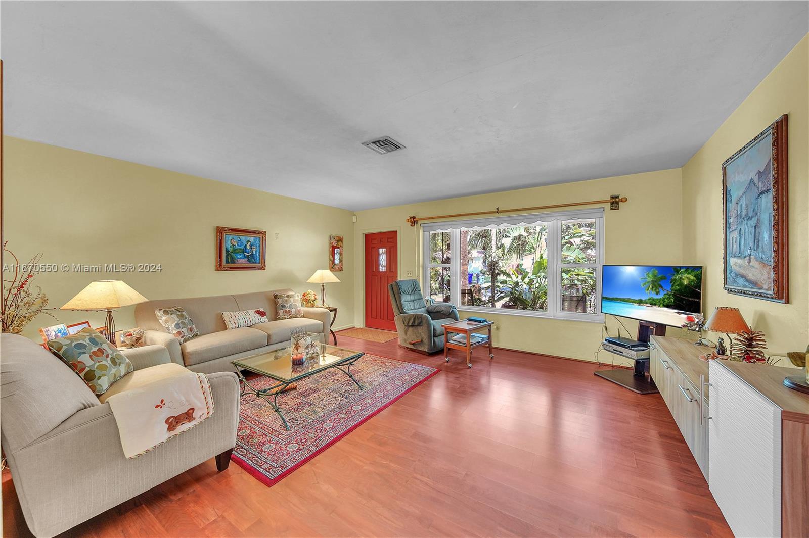 522 S 58th Ter