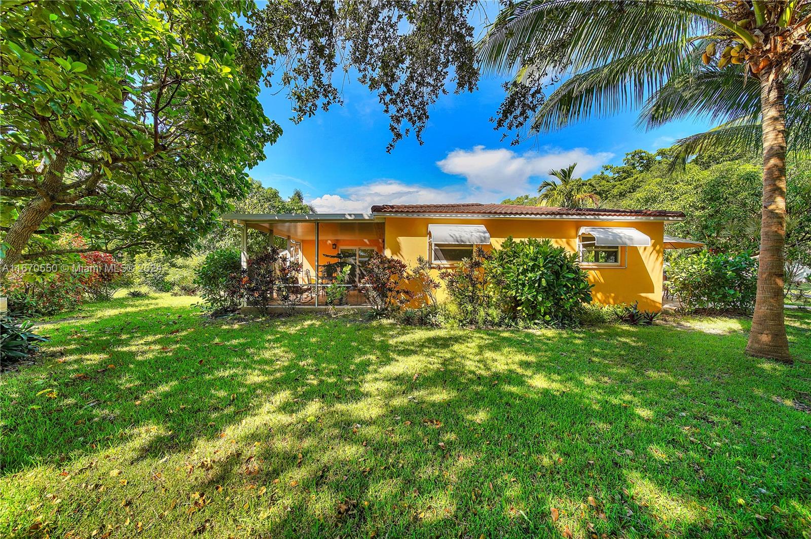 522 S 58th Ter