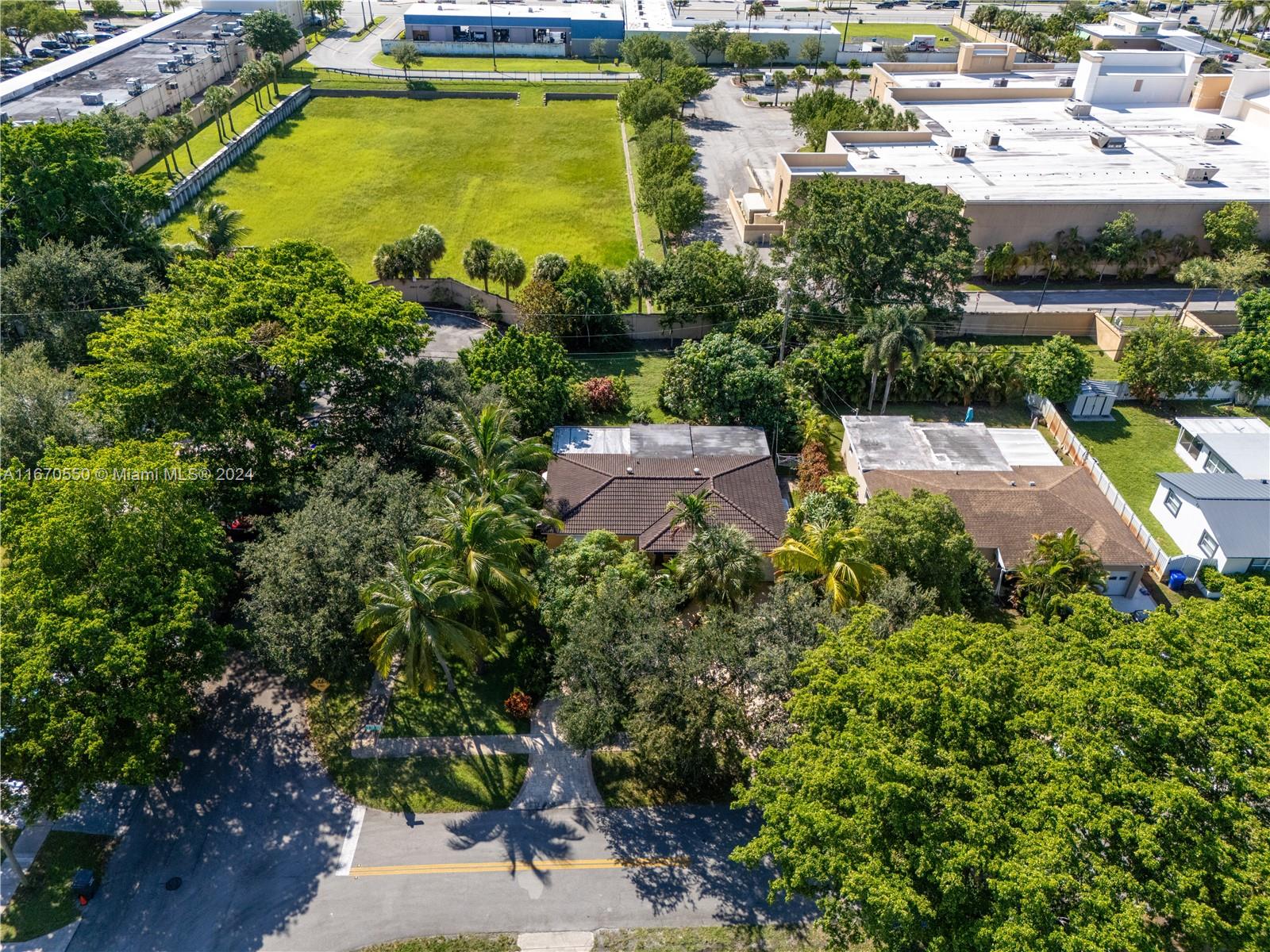 522 S 58th Ter