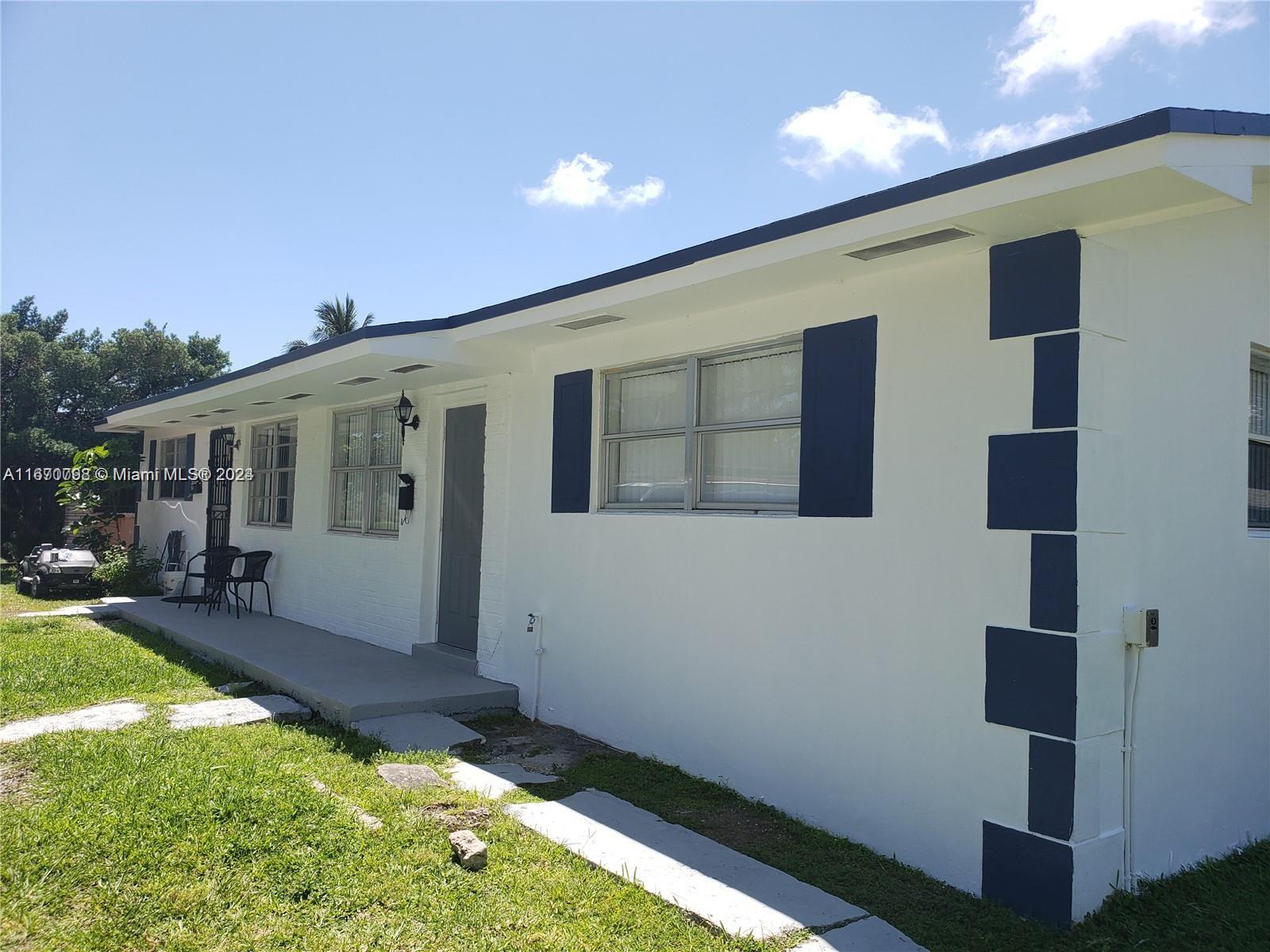 1430 NE 118th Ter # 1